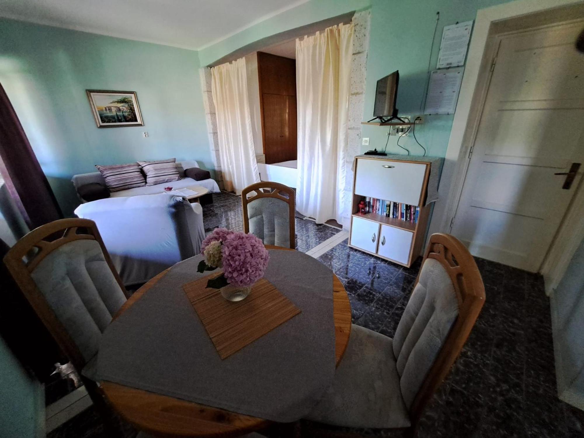 Apartmani Dusica ルンバルダ エクステリア 写真