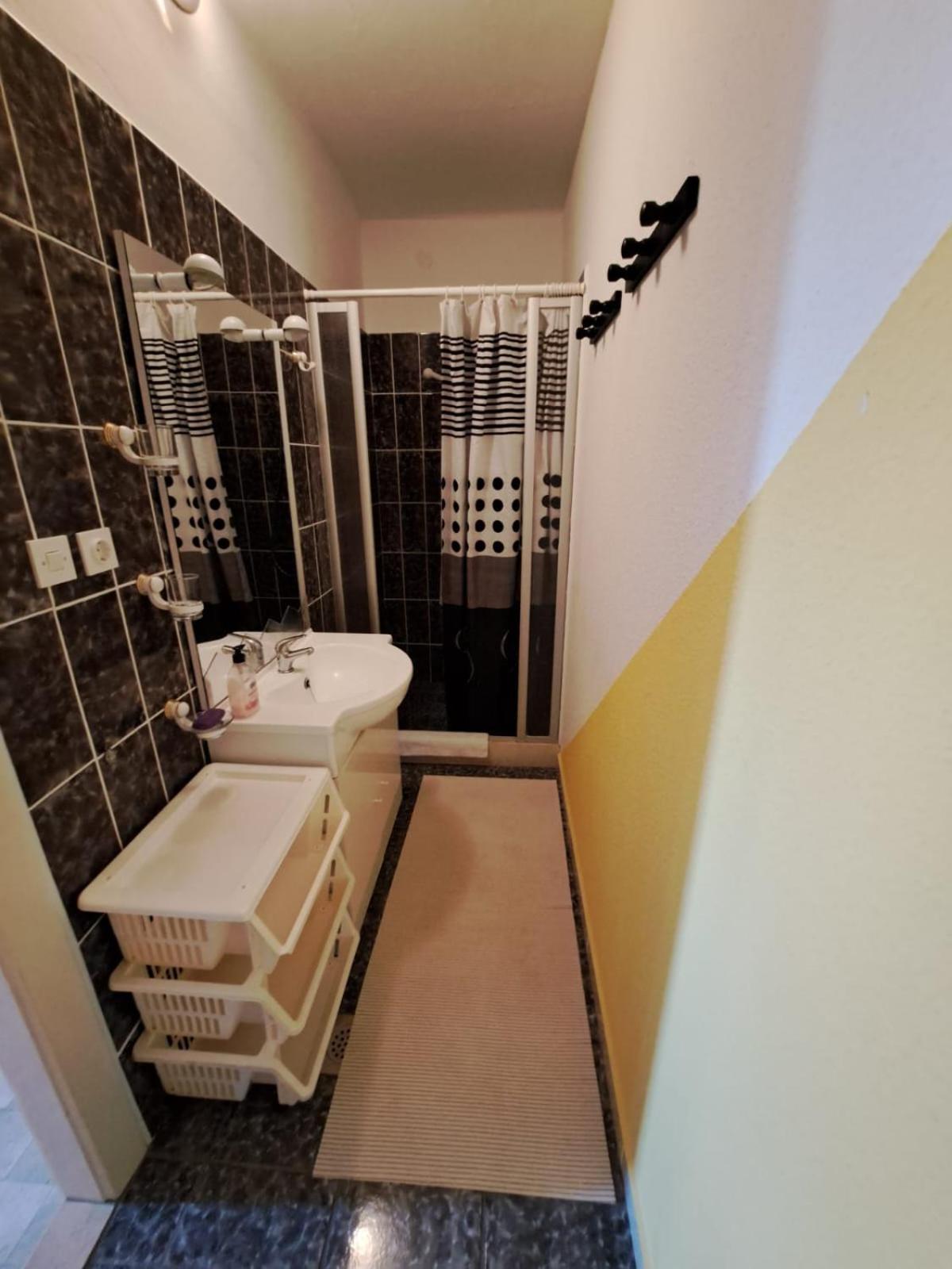 Apartmani Dusica ルンバルダ エクステリア 写真