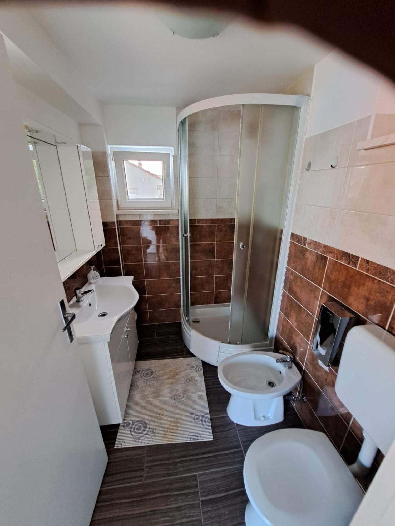 Apartmani Dusica ルンバルダ エクステリア 写真